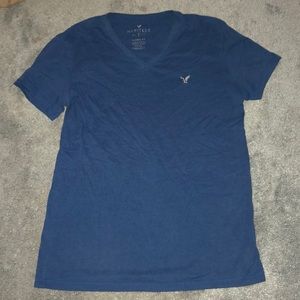 American Eagle blue v-neck
